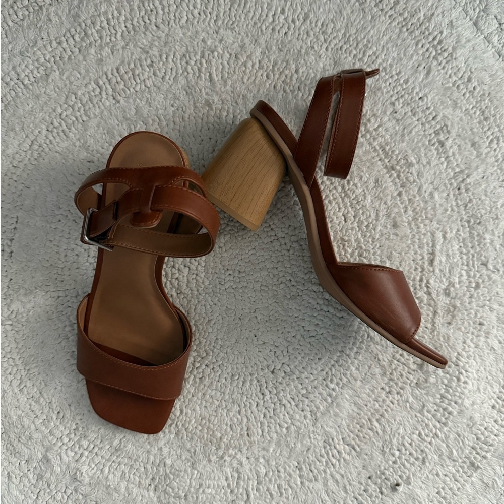 Elegant Brown Block Heel Sandals
